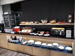 Tapeng Bay Holiday Hotel