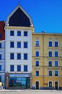 Boogie Aparthouse Old Town