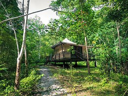 Anurak Community Lodge