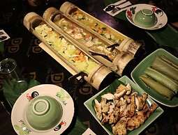 Anurak Community Lodge