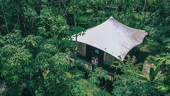 Anurak Community Lodge