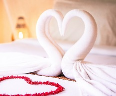 Anurak Community Lodge