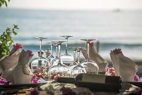 Side Beach Club Hotel