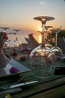 Side Beach Club Hotel