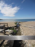 Balm Beach Resort & Motel
