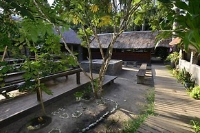 Triton Dive Lodge