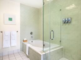 Acqua Hotel