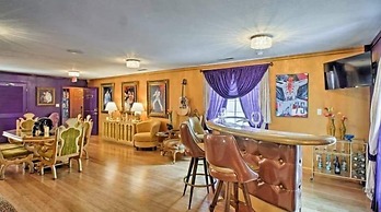 Branson King Resort and Suites