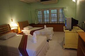 C & C Resort Nangrong