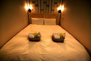 Nys Loft Hotel - Hostel