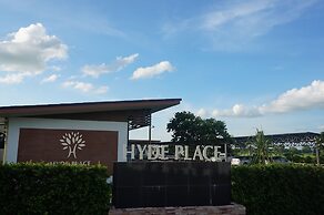 Hyde Place Resort