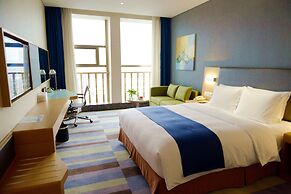 Holiday Inn Express Leshan City Square by IHG