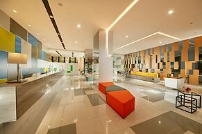 Holiday Inn Express Leshan City Square by IHG