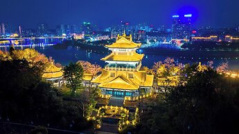 Holiday Inn Neijiang Riverside by IHG