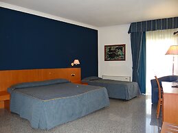 Hotel 90
