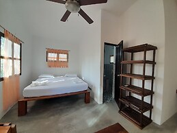 Hotel Hibiscus Garden / Jardin De Papos