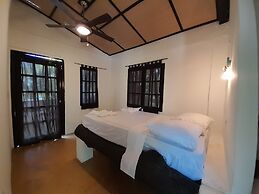 Hotel Hibiscus Garden / Jardin De Papos