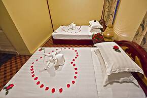 Hotel Mega Star