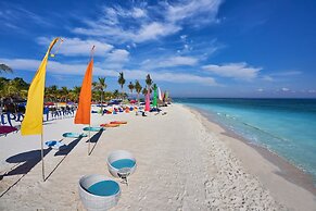 Mahagiri Resort Nusa Lembongan