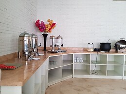 N3 Hotel Zainul Arifin