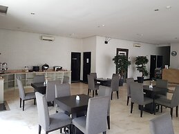 N3 Hotel Zainul Arifin