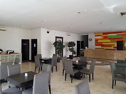 N3 Hotel Zainul Arifin