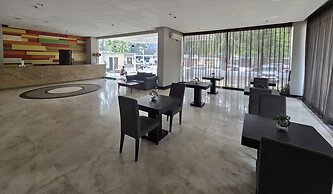 N3 Hotel Zainul Arifin