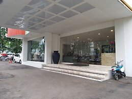 N3 Hotel Zainul Arifin