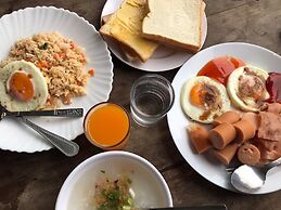 Pechmaneekan Beach Resort