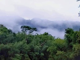 Pechmaneekan Beach Resort