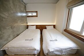 Good Day Mate Hostel