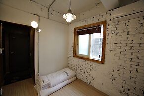 Good Day Mate Hostel