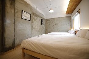 Good Day Mate Hostel