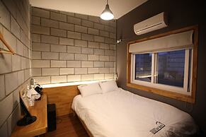 Good Day Mate Hostel