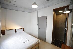 Good Day Mate Hostel