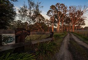 Fullcircle Farm Bed & Breakfast