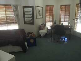 Fullcircle Farm Bed & Breakfast