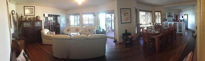 Fullcircle Farm Bed & Breakfast