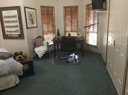 Fullcircle Farm Bed & Breakfast