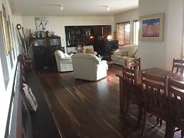 Fullcircle Farm Bed & Breakfast