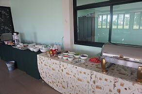 A Nice Resort & Villa