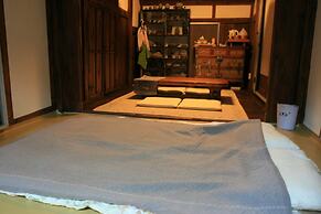 Yi Jin-rae's Historic House