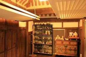 Yi Jin-rae's Historic House