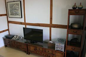 Yi Jin-rae's Historic House