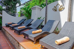 Villa Silk Road Hotel