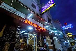 Break Point Hotel