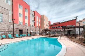 Fairfield Inn and Suites by Marriott Charlotte Airport