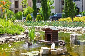 Cascadas Family Resort