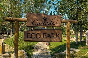Cascadas Family Resort