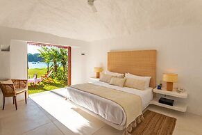 Playa Rosa Bungalows